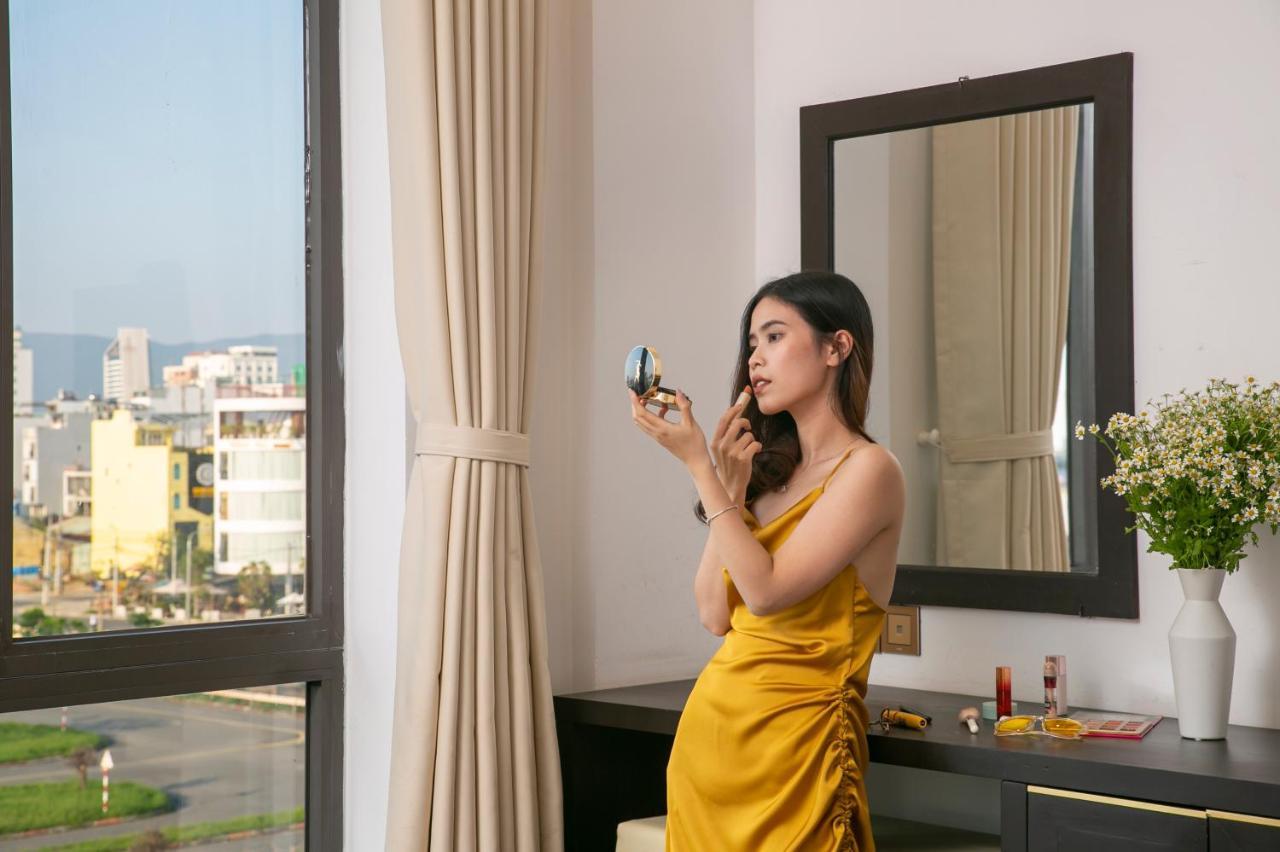 Hanami Hotel Danang Extérieur photo