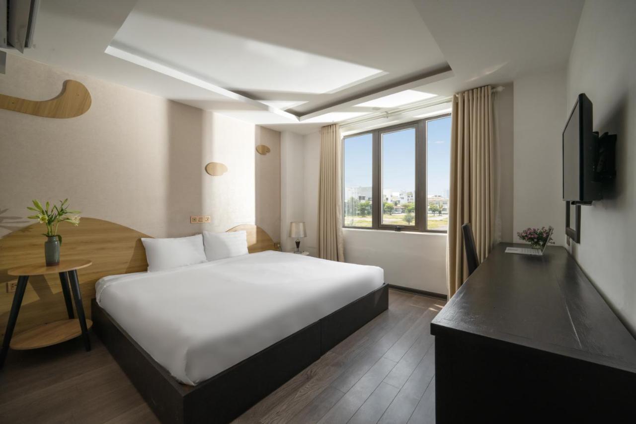 Hanami Hotel Danang Extérieur photo